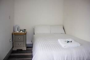 Crofts Hotel