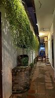 White House Hostel