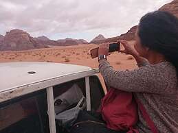 Bedouin Roads Camp