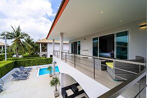 Modern 4 Bedrooms Pool Villa - VY