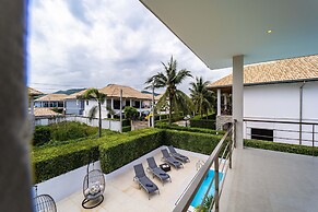 Modern 4 Bedrooms Pool Villa - VY