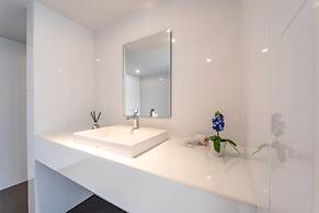 Modern 4 Bedrooms Pool Villa - VY