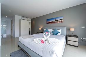 Modern 4 Bedrooms Pool Villa - VY