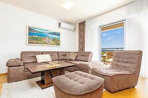 Apart hotel Katunjanin