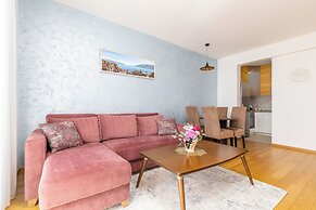 Apart hotel Katunjanin