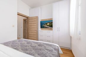 Apart hotel Katunjanin