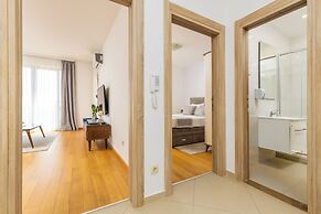 Apart hotel Katunjanin