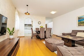 Apart hotel Katunjanin