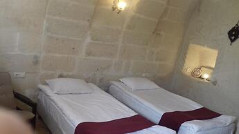 Aziz Cave Hotel