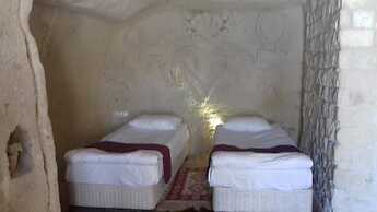 Aziz Cave Hotel