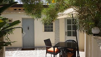 Kunta Lodges Bijilo