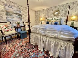 Charlotte's Rose Inn