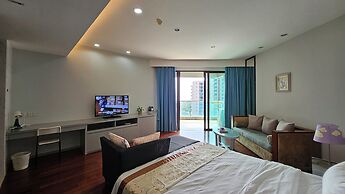 Amanda Seaview Resort Apartment