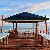 Peria Seafront Pensione