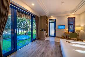 L'Azure Resort and Spa