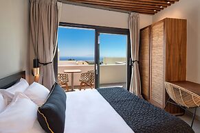 Uma Ray Suites