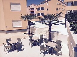 Apartments Orange