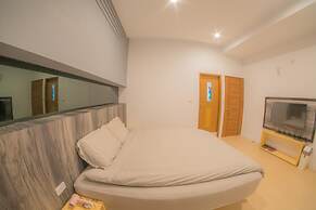 Travelers Hostel
