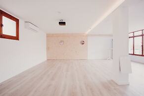 SubUp Hostel