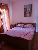 Apartments Mirjana