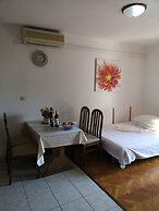 Apartments Mirjana