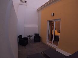 Temple Suites Guest House