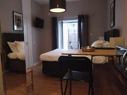 Temple Suites Guest House