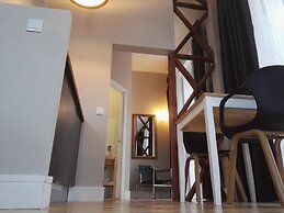 Temple Suites Guest House