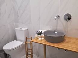 Temple Suites Guest House