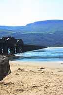 Barmouth Beach Club