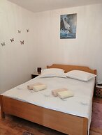 Apartment Zarace