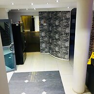 Al Hamra Hotel