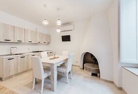 Secret Garden - Suites & Apartments