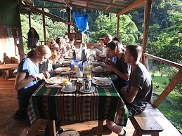 Tunky Wasi - Sapan Sachayoc - Hostel