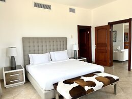 The Hotel Porto Cupecoy
