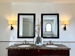 The Hotel Porto Cupecoy