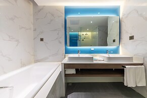 Holiday Inn Express Yichang Riverside by IHG