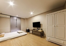 Shilla E Stay Motel