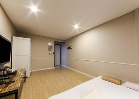 Shilla E Stay Motel