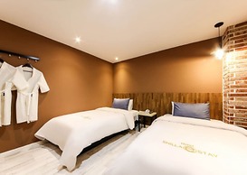 Shilla E Stay Motel