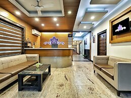 Hotel Aerocity Purple Orchid