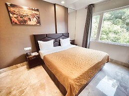 Hotel Aerocity Purple Orchid