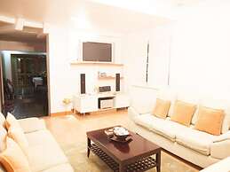 Sir Nico Guesthouse and Resort