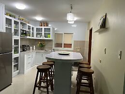 Sir Nico Guesthouse and Resort