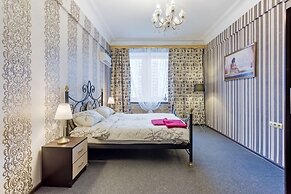 Apartment on Smolenskiy bulevard 3