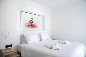 Karat Suites
