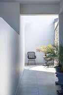 Karat Suites
