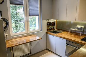 Chmielna Wood Lux