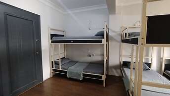 Ivy Hostel Cafe