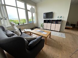Skaerven Beachfront Condos and Cottage